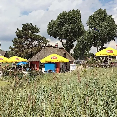 Holiday Strandallee V